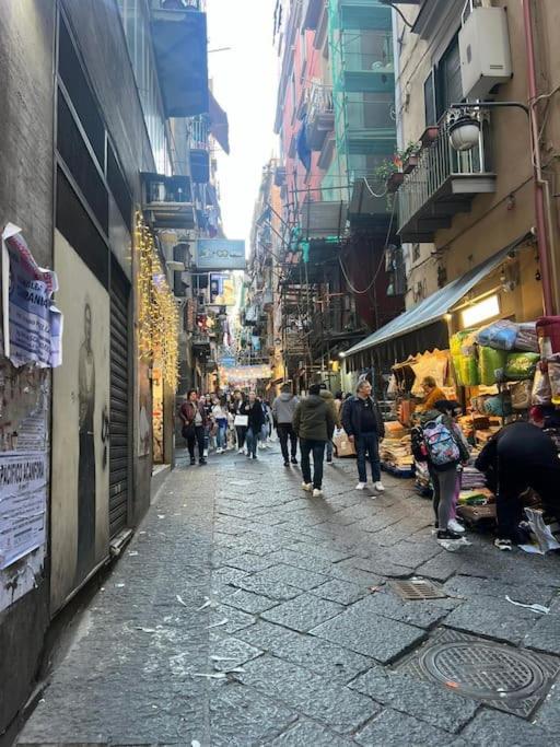 Don Cozzolino Apartment Napoli Bagian luar foto